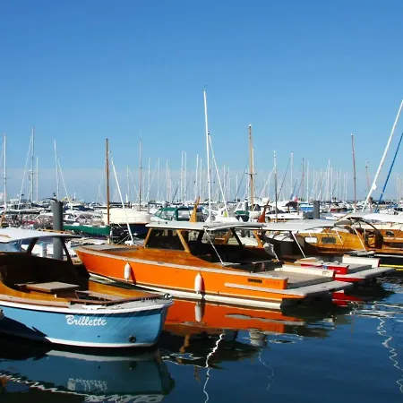 Centre: Beau T2 53m² Avec Terrasse, Parking, Ascenseur, Proche Et Commerces - Fr-1-420-93 Апартаменты Аркашон