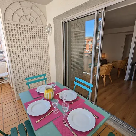 Centre: Beau T2 53m² Avec Terrasse, Parking, Ascenseur, Proche Et Commerces - Fr-1-420-93 Apartment Arcachon