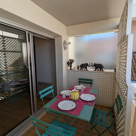 Centre: Beau T2 53m² Avec Terrasse, Parking, Ascenseur, Proche Et Commerces - Fr-1-420-93 Apartment *