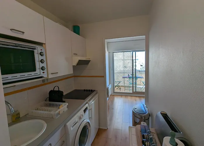 アパート Centre: Beau T2 53m² Avec Terrasse, Parking, Ascenseur, Proche Et Commerces - Fr-1-420-93 アルカション